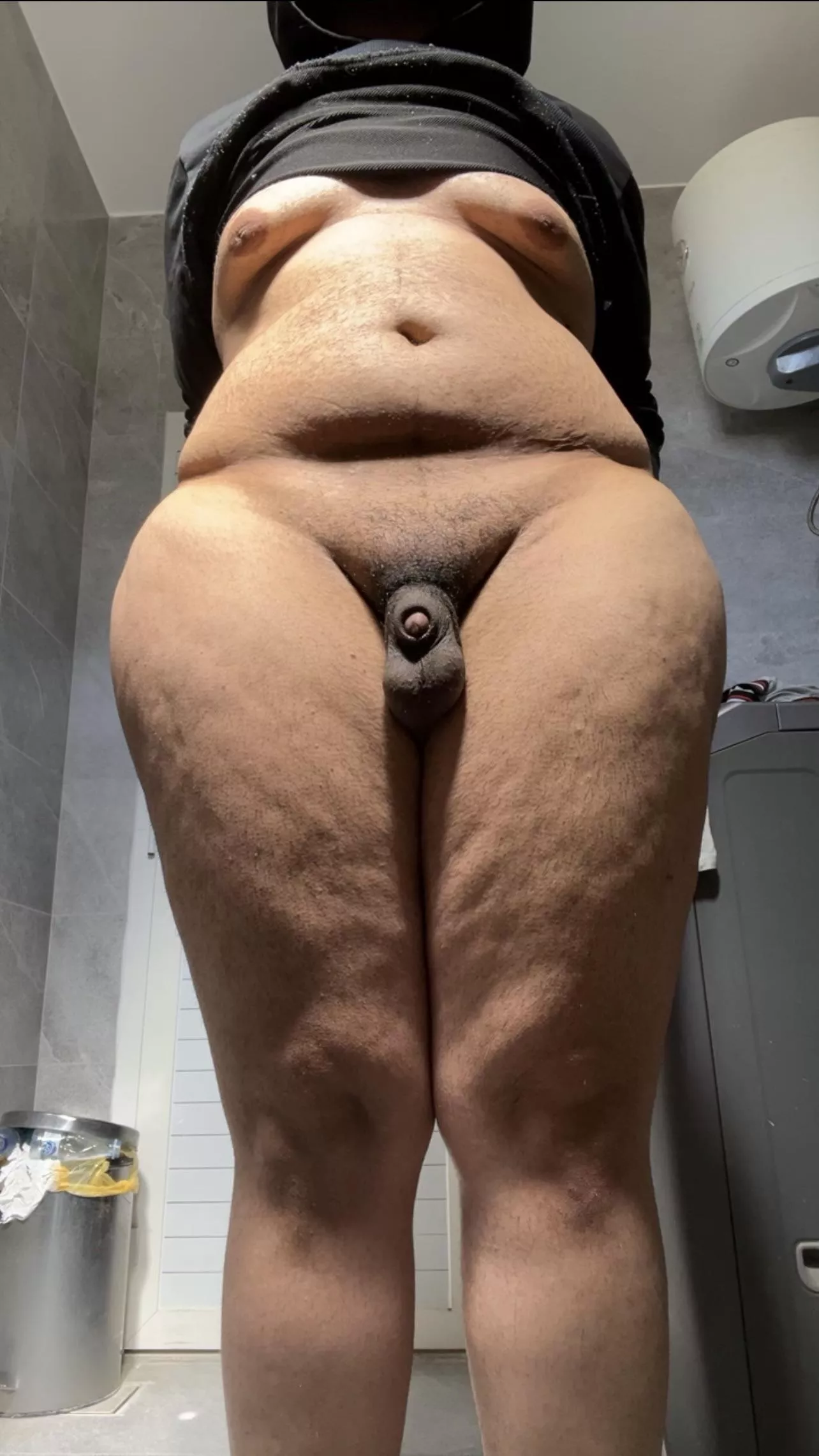 [22] I love my small dick :3