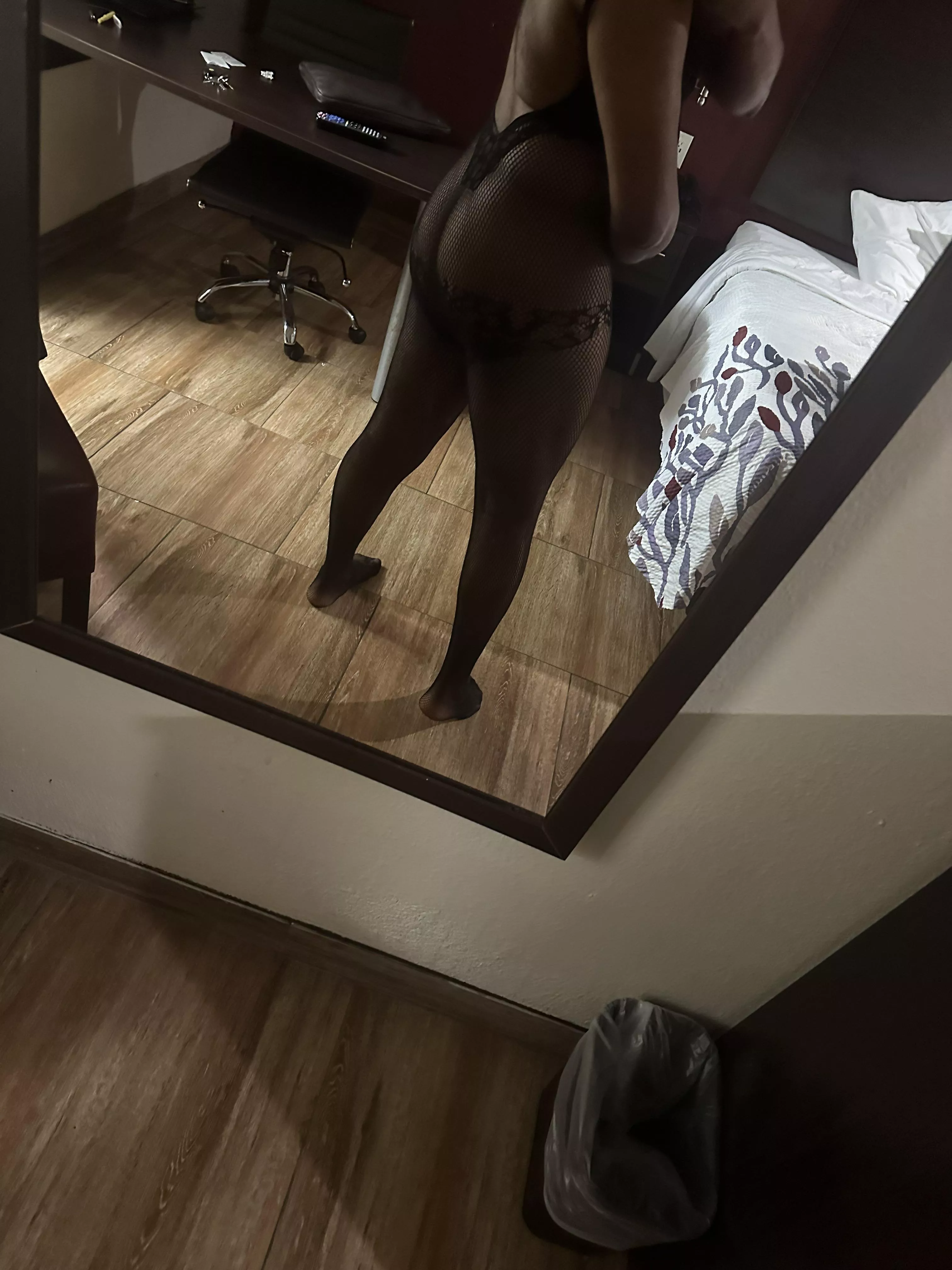 [25] GH the woodlands and please be clean