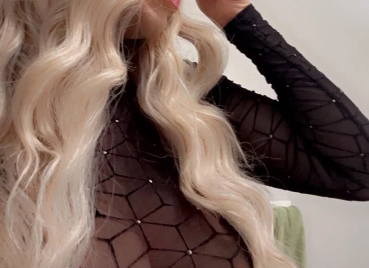 25 [t4m] #seaworld hunters creek universal airport GH OPEN where are the slim or fit hormy hung guys looking to get sucked real good at a young trans gloryhole, discrete spot done están los chicos bellacos que quieran una rica mamada discreta en gloryho