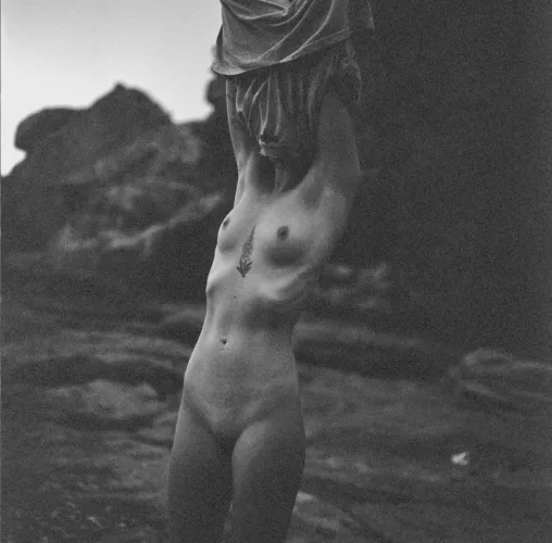 25F Australian loves the ocean x 