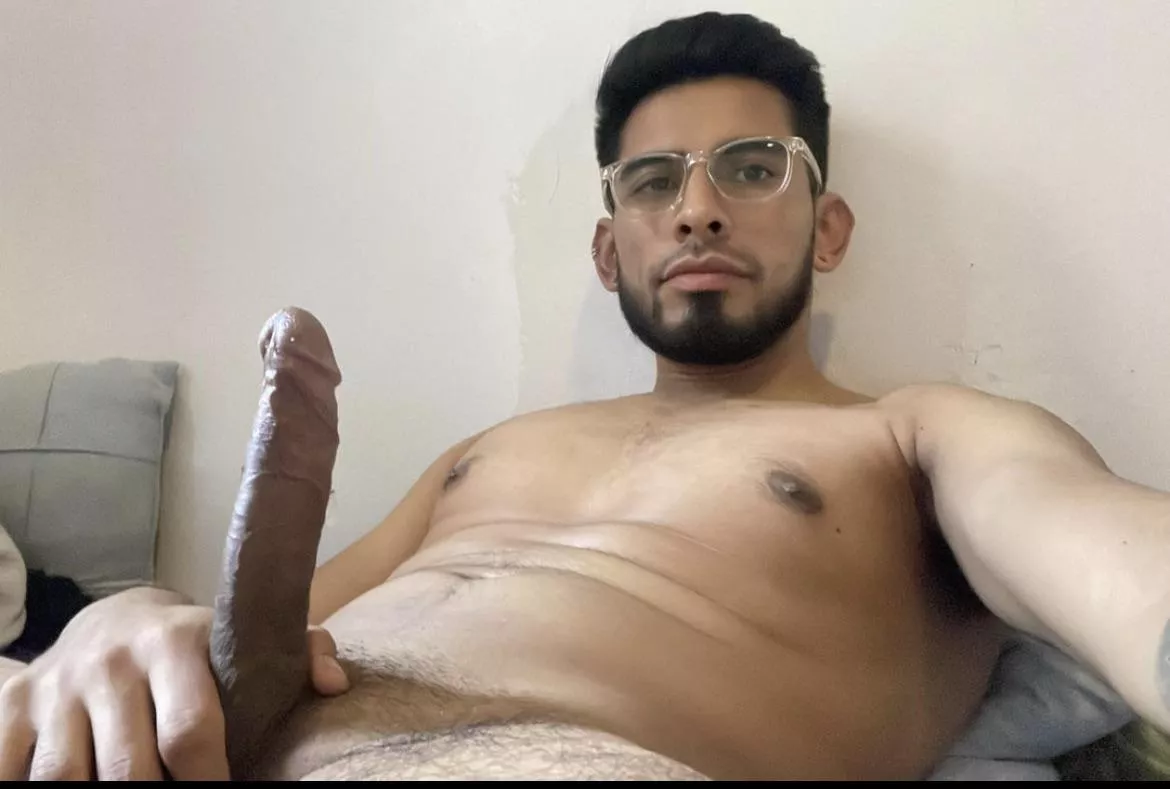 26 M4T looking for a good time who can help? 