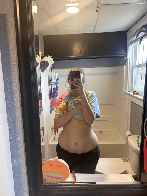 26 years old 5’9 220lb 😌😉