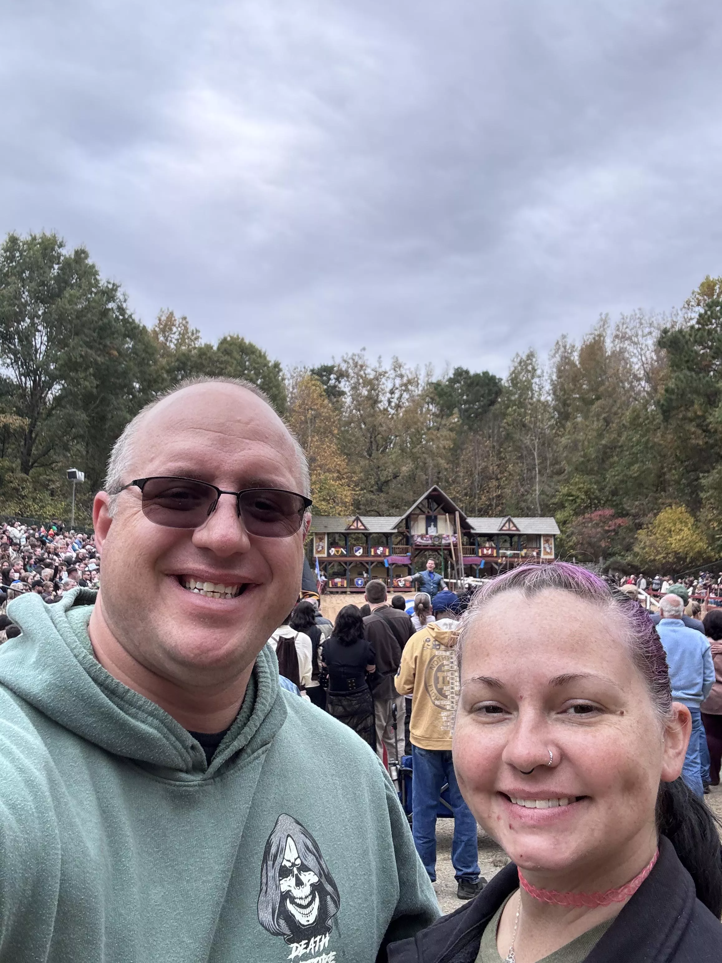 37(bi)/36(bi) MF4MF CLT area SRNS or same sex experience