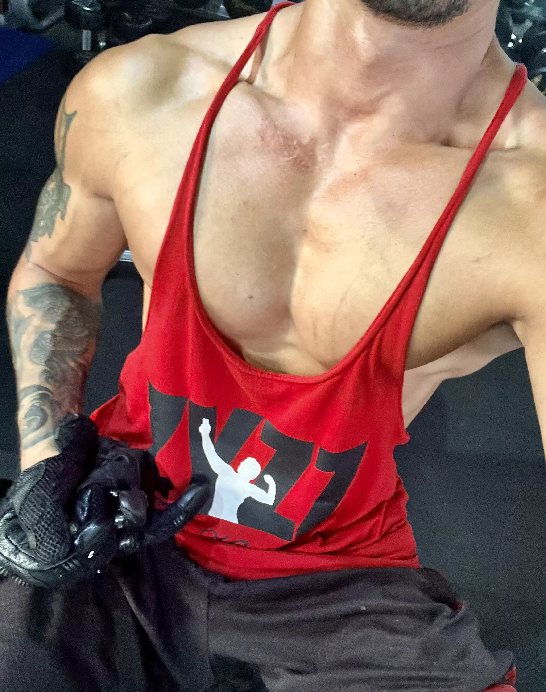 After this gym sesh I’ll come fuck that ass of yours 😈😈