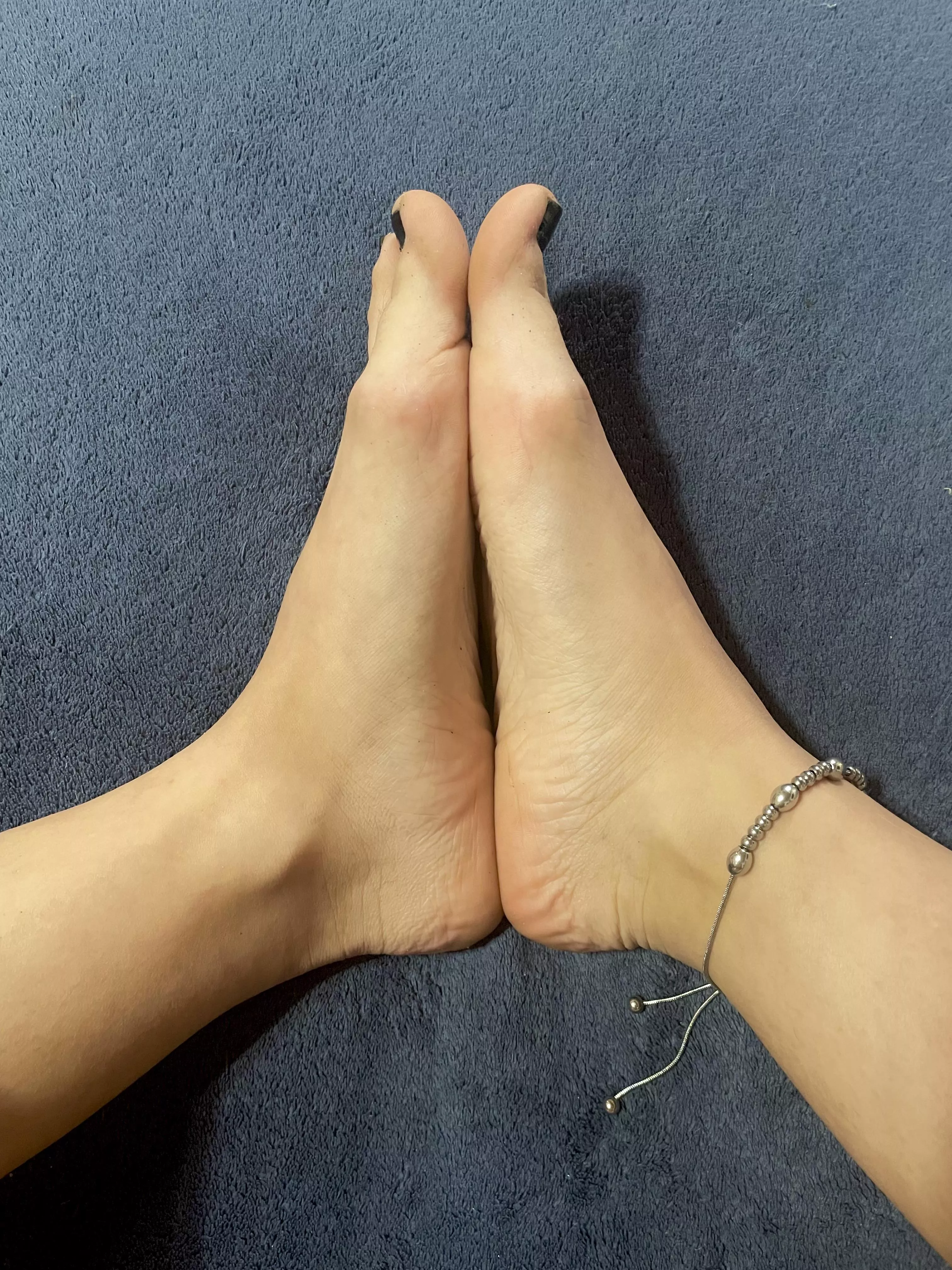 Can you eat them as if they were two hotdogs?