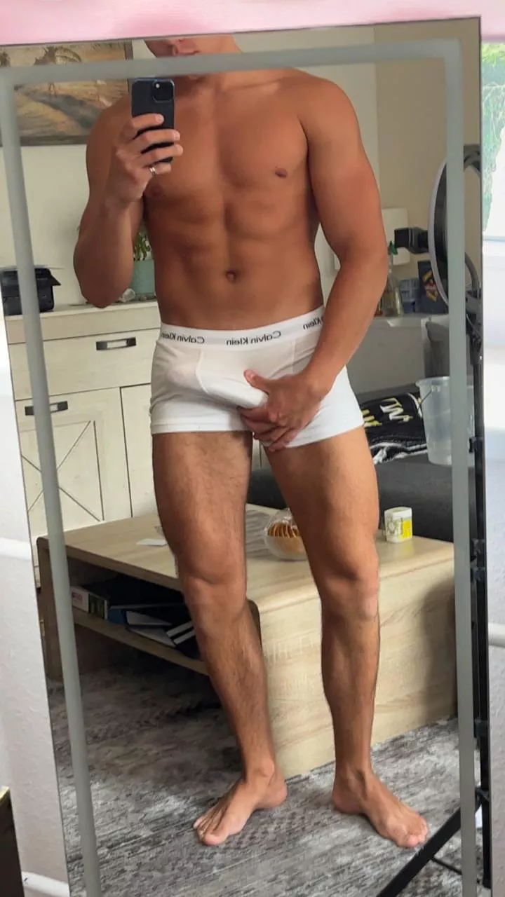 Come closer 😘🔥