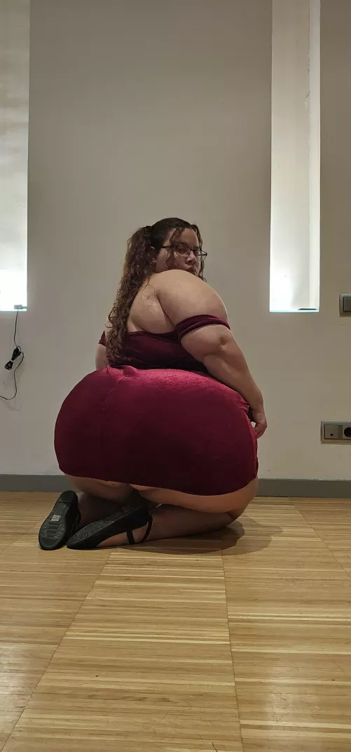 Eat all my heavy cake 🤭