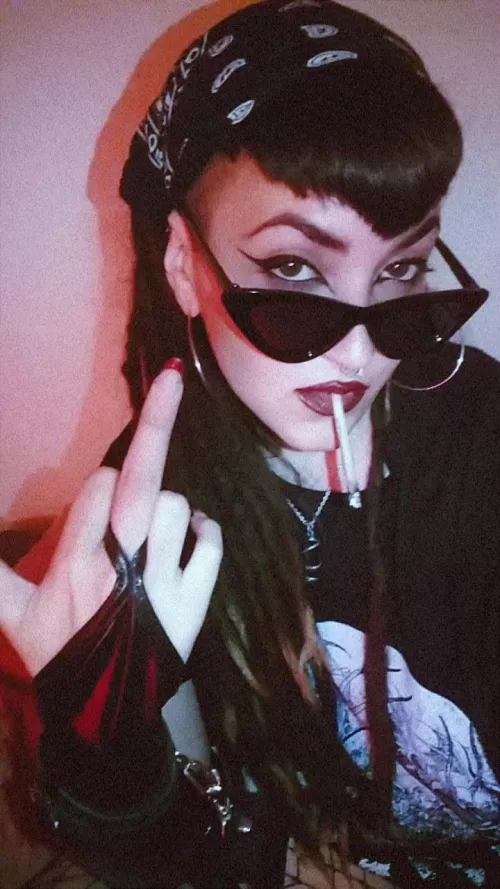 Even my finger it's too much for a musshy mind like yours, you fucking beta freak. 