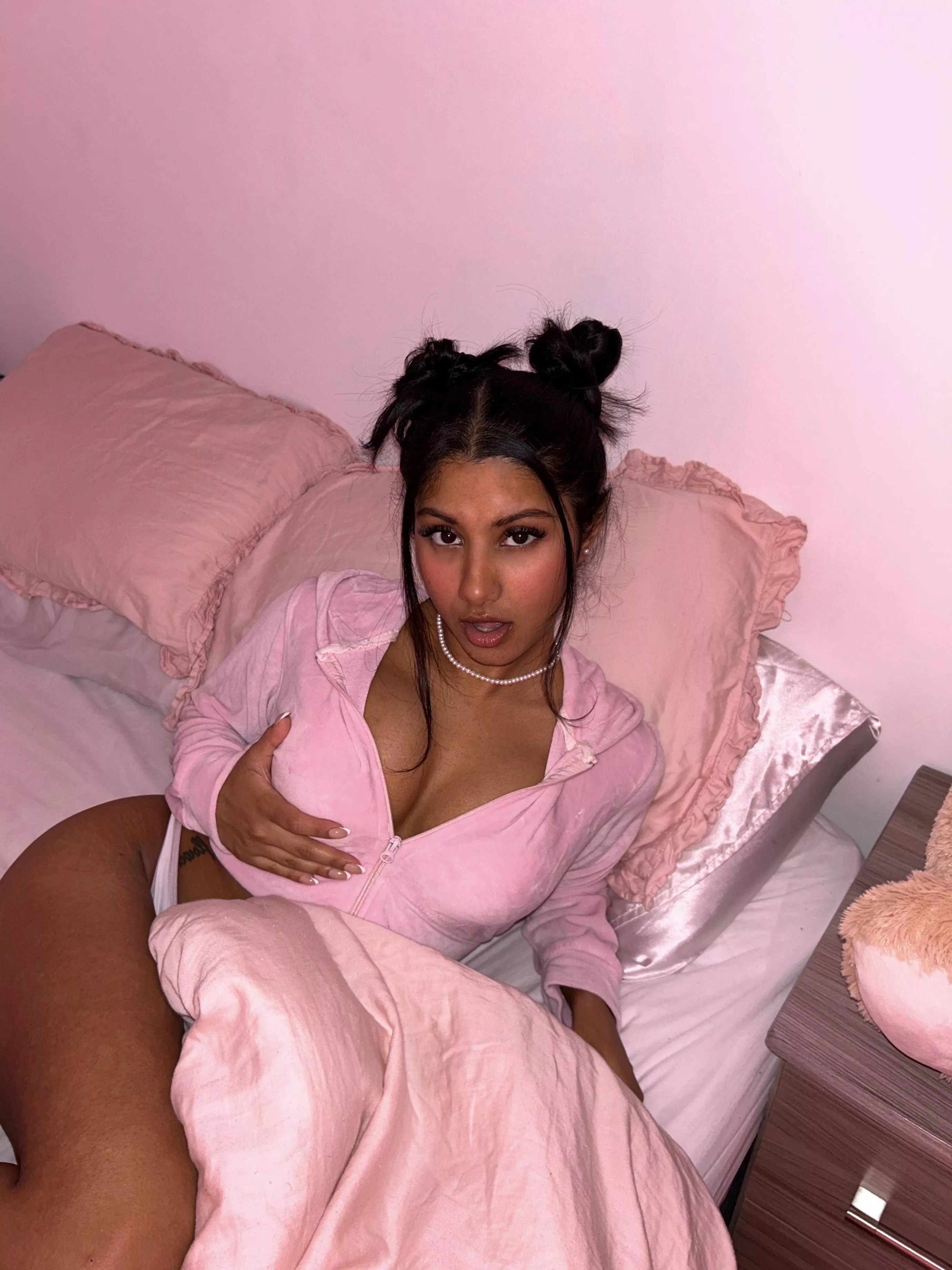 F18, may I send you nudes... Y or N