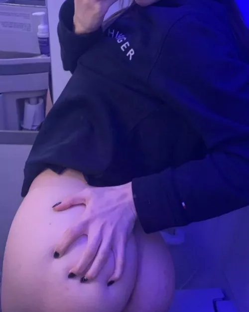 First 200 voteup I'm send inbox video 🤤