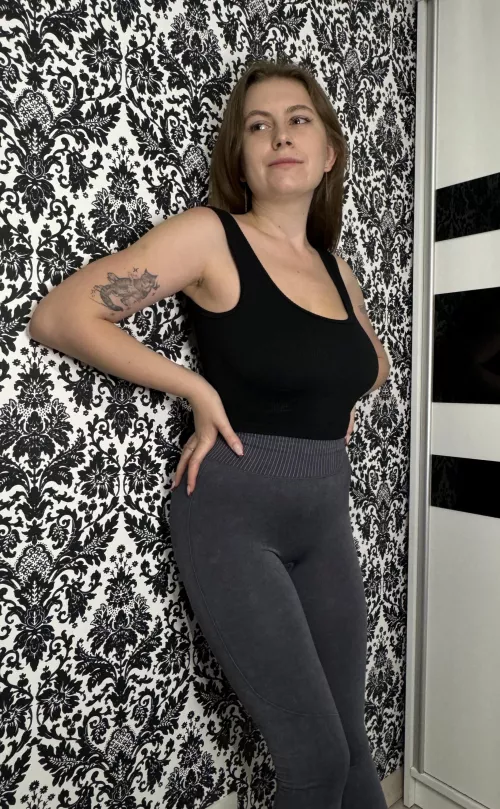 For all the MILF lovers out there. You're the real ones.