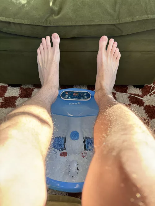 gonna soak my feet and then you’re gonna take care of them, you got it foot boy?