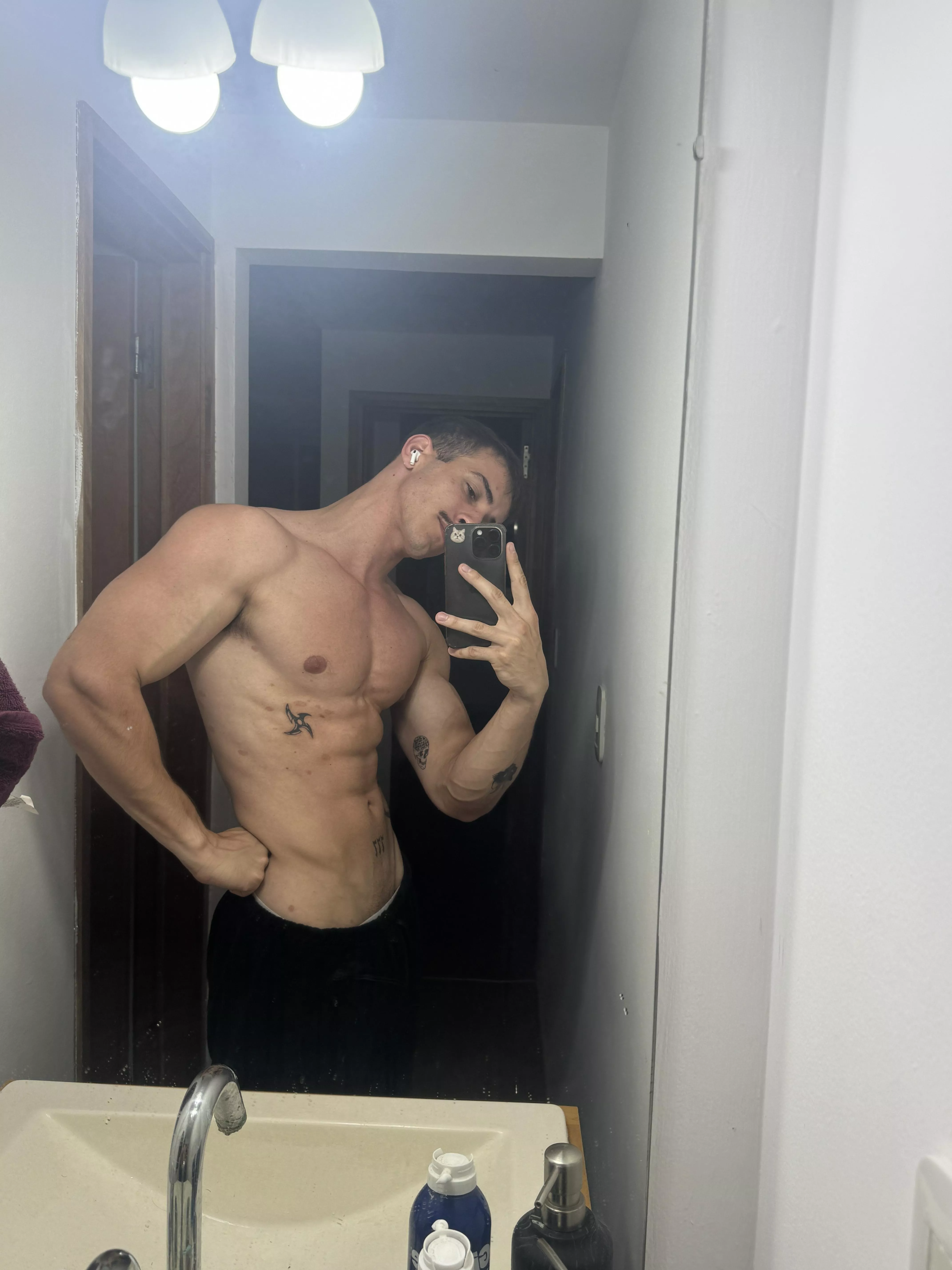 Happy Halloween, I hope you like the vein