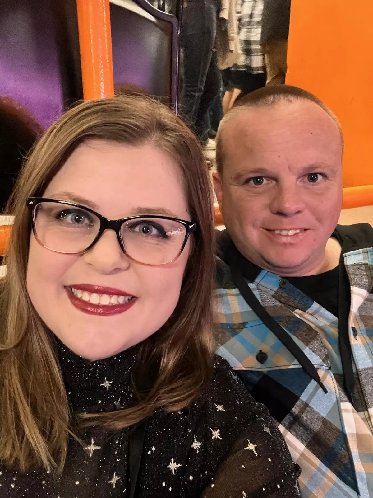 Hello, we (36m and 32f) are located in Murfreesboro and looking for either a female or the right couple. Have a good day. 