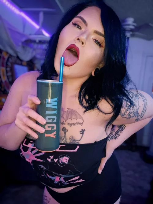 Hey there. I'm Wiggy. I like to have my tongue out. 