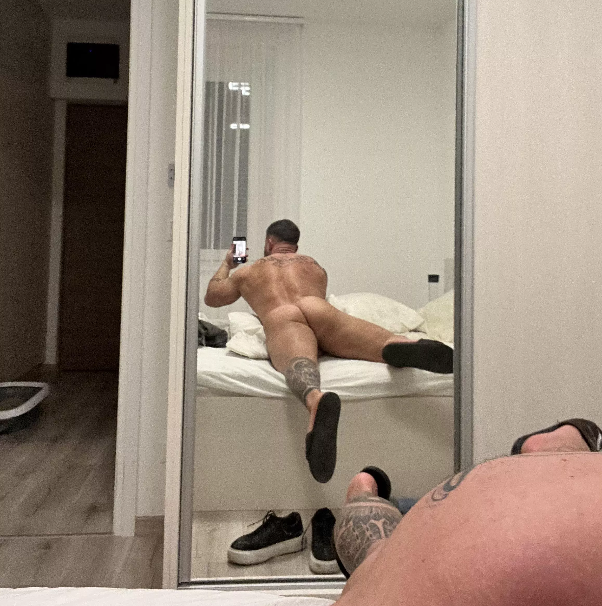 Hope y’all like muscular sluts.