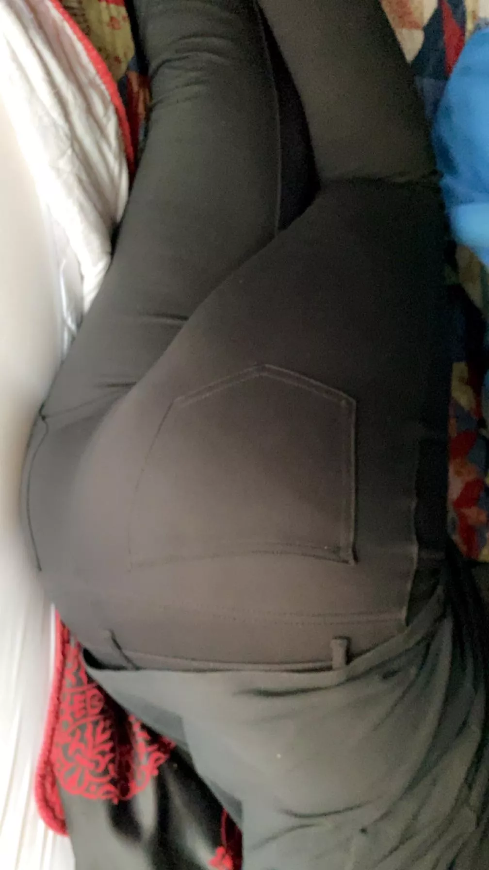 How do I look in skinny jeans darling :3