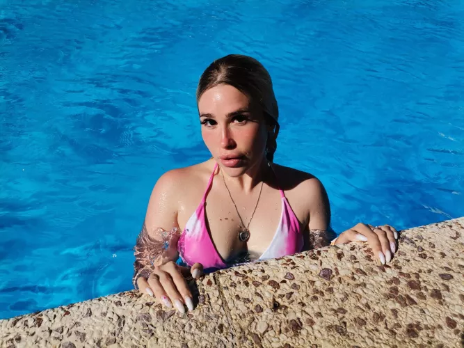 How often do you get pretty little girls in the pool