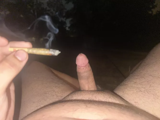 I Could not fall asleep so it's time to relax.