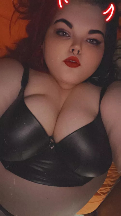 I love this new top, I hope you enjoy as well