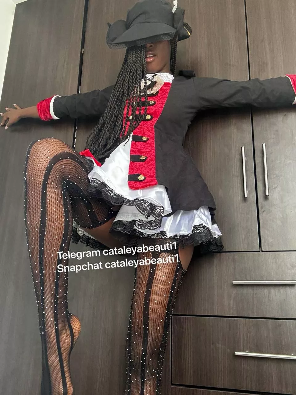 I wish you a happy Halloween, enjoy 20% off GFE, today only!! 