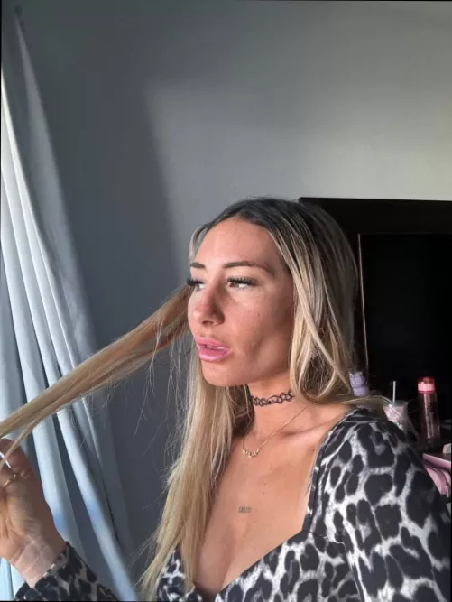 Is this enough cleavage for you?