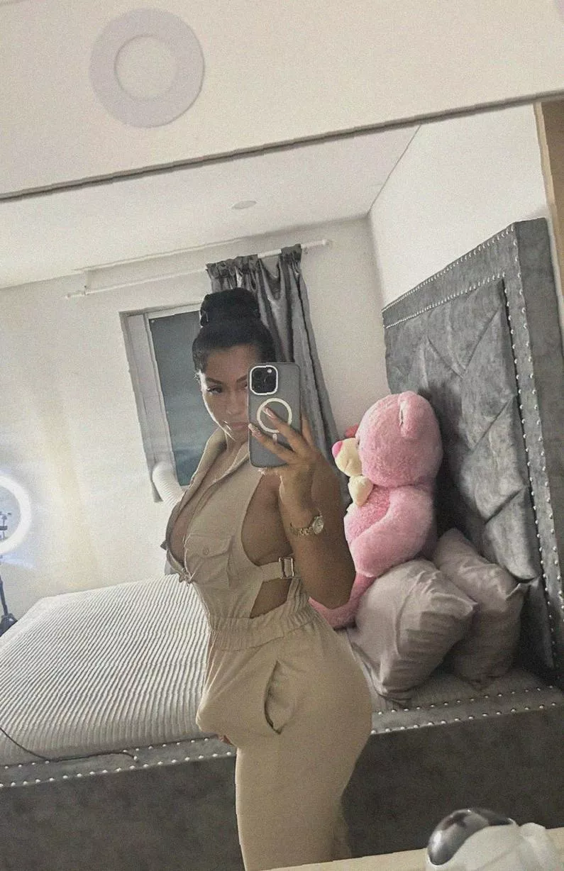 It’s 2024 and you haven’t fucked a trans yet? What are you waiting for?
