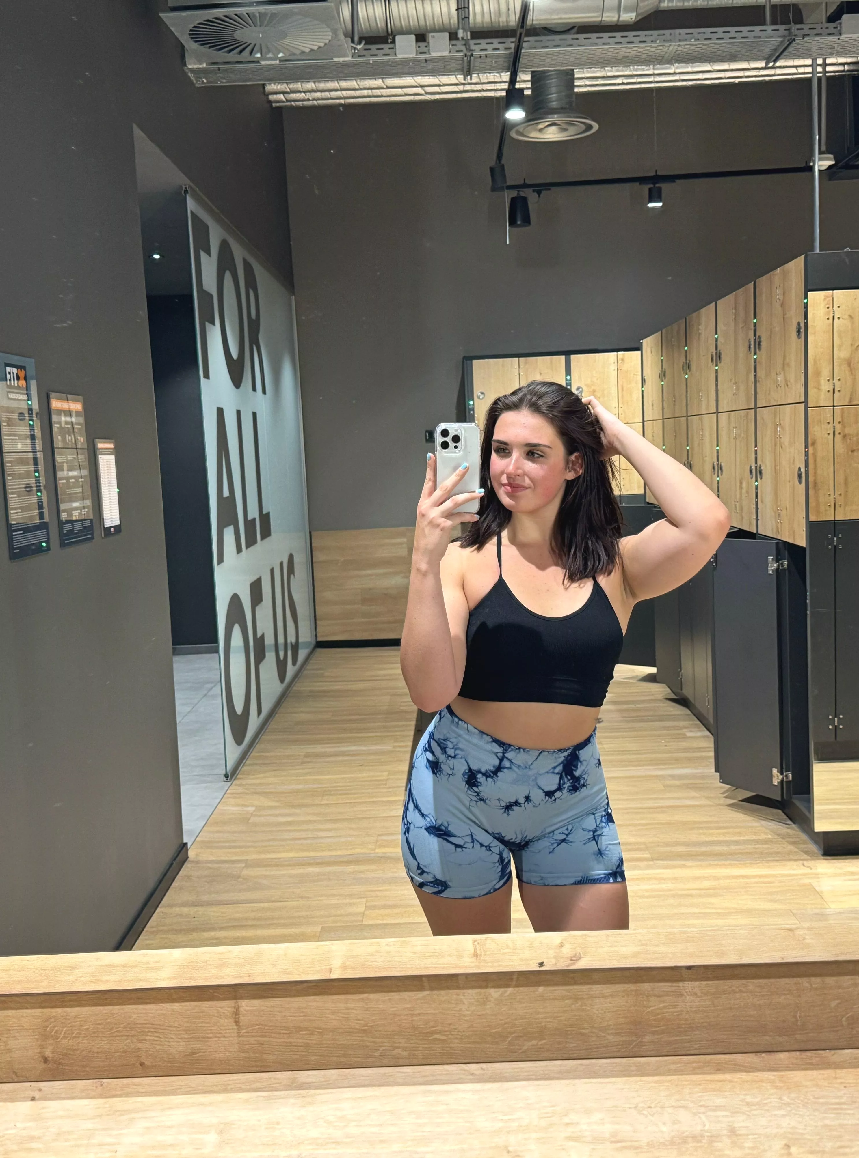 Just here to show off my smile and mombod