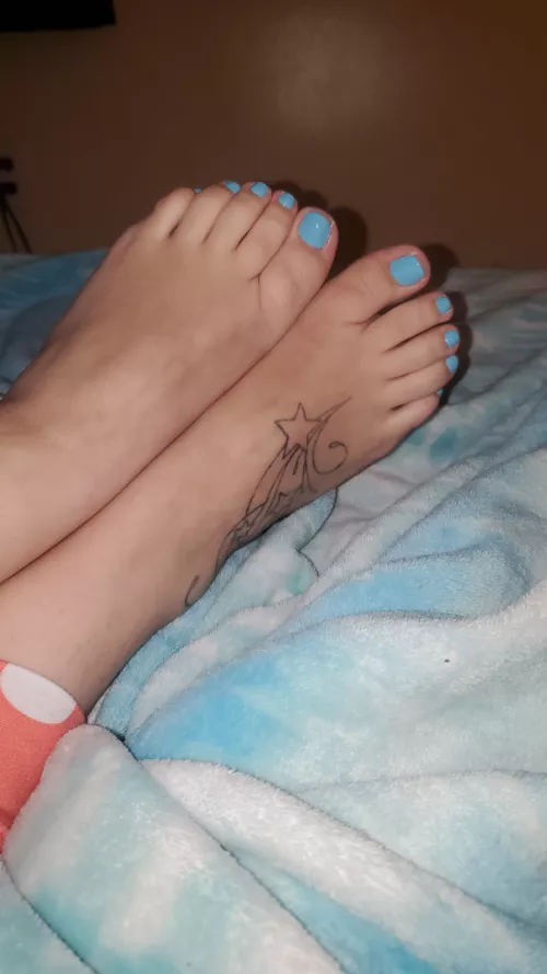 Light blue is working with me