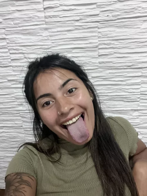 my tongue and my best smile🥰❤️