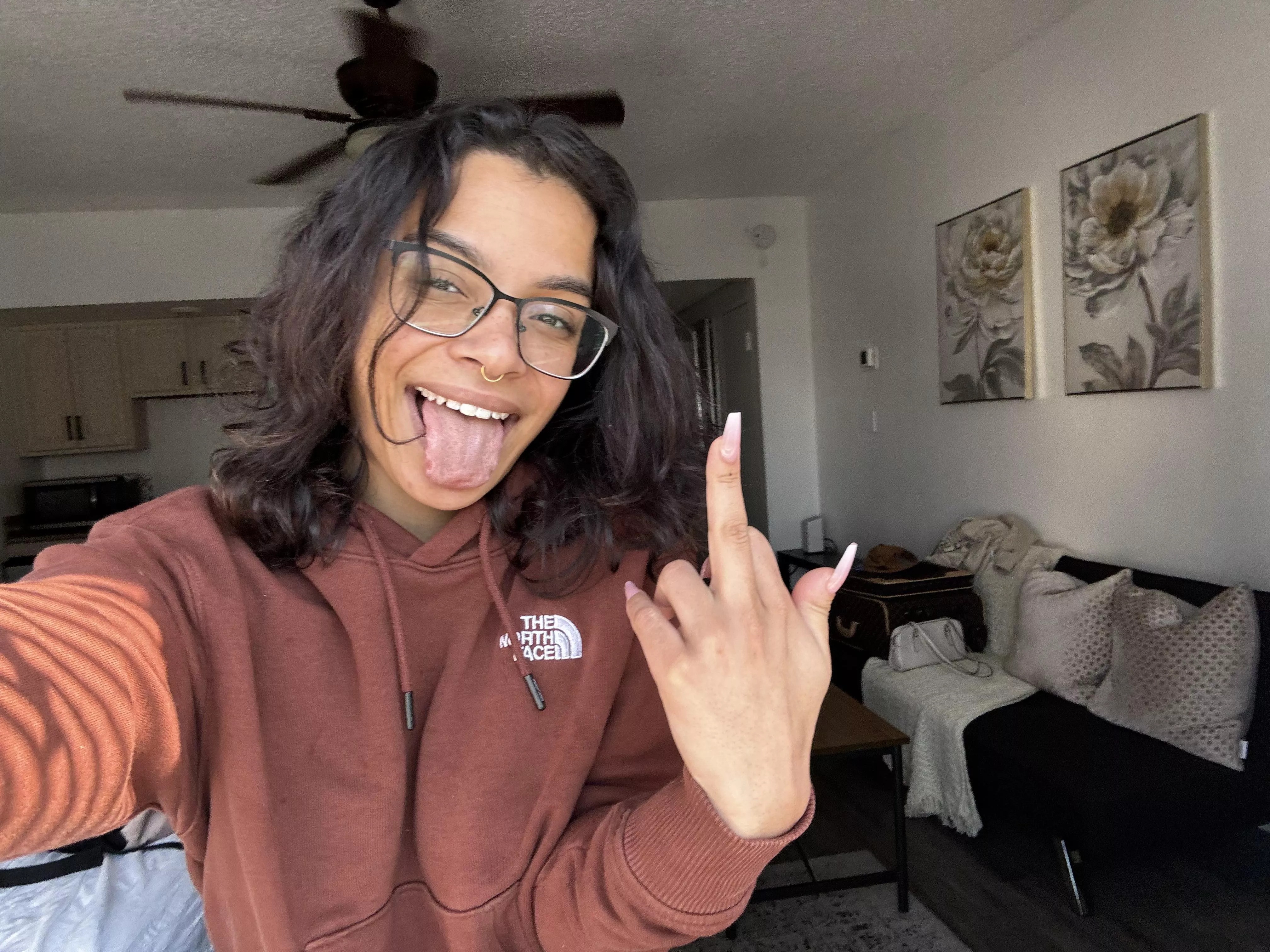 🤭 online and active all day