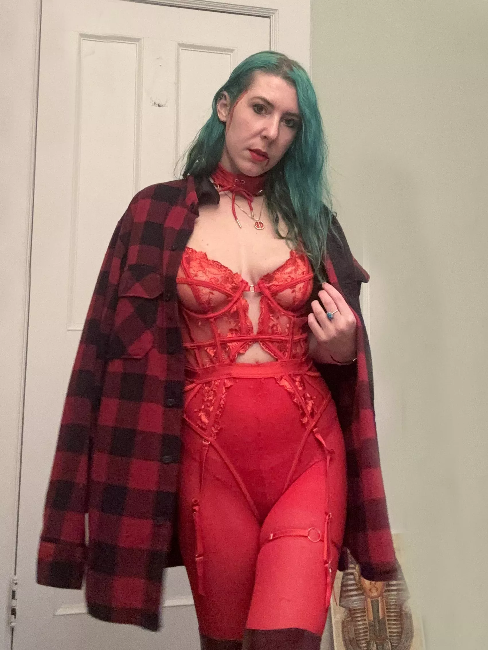 Red Riding Hood babe