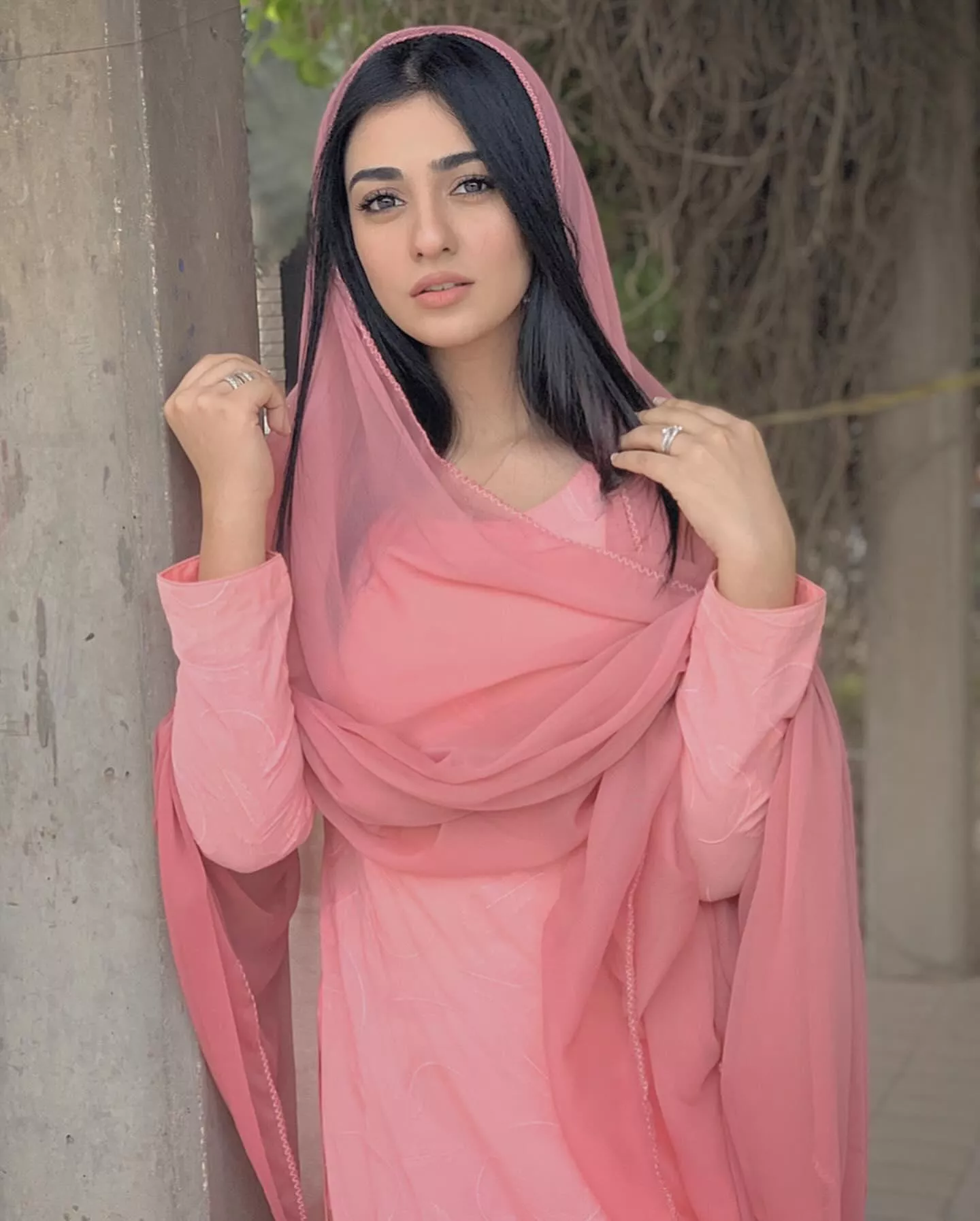 Sarah khan 