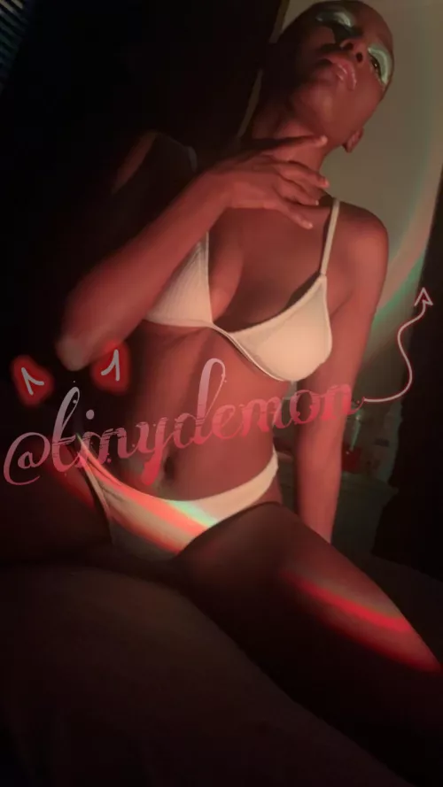 [selling] [GFE] [pic] [vid] [cam] [rate] fin[dom] dm me for my full menu 