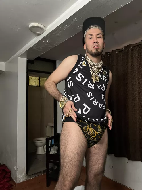 [selling] [usa] I'm selling dirty underwear full of musk, going for half price haha Take advantage