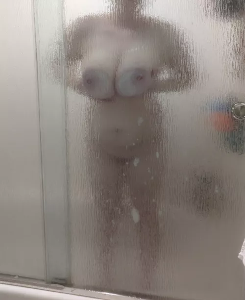 Slippery when wet ⚠️💦