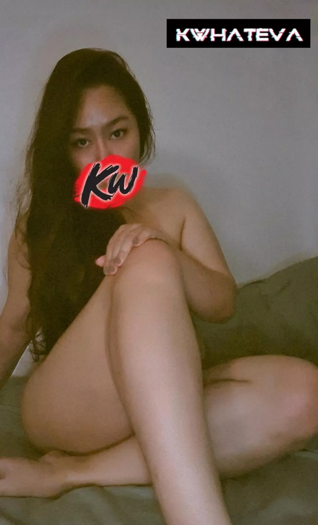 Soooo, I'm in a celibacy pact with this group o(f) friends but we all agreed na end na by Jan 1. So ayun pwede na ko lumandi sa 2025. Hahahahaha sa wakas. Chos. 🤭🤣 Share ko lang. Lol