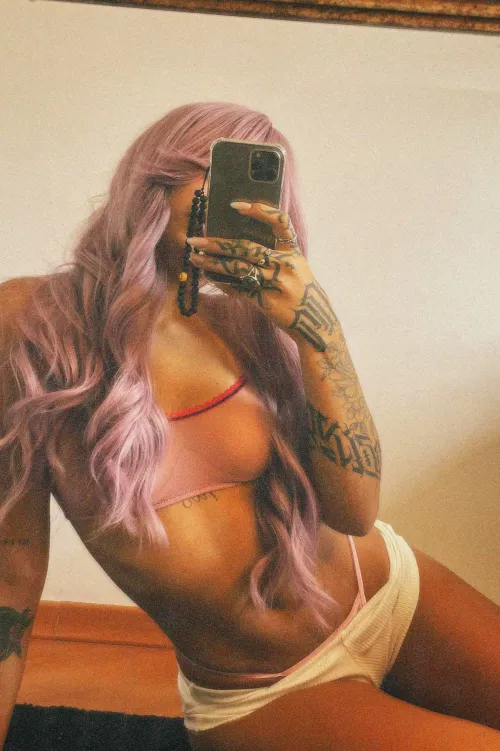 Spooky season is here, Happy Halloween everyone!!