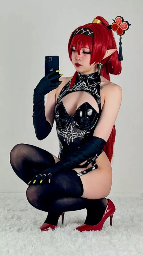 Stella cosplaying as Yin Lin