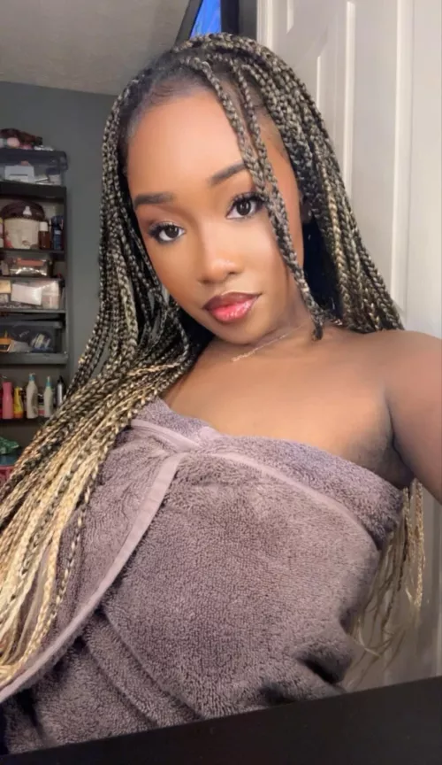 • [unlimited] content, sext, vidcalls, audio, kinks, customs in a GFE package ♡ i verify 🌸 (weekly/monthly)