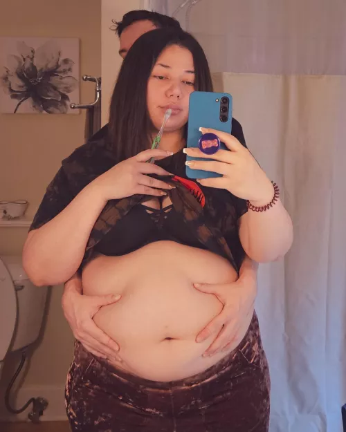 What? We always brush teeth like this. 😝