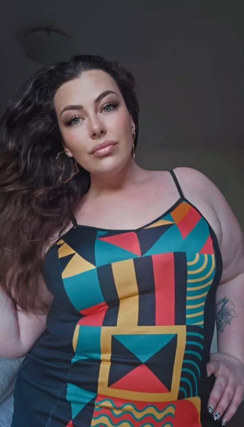 Where did your eyes go first? 👀😍