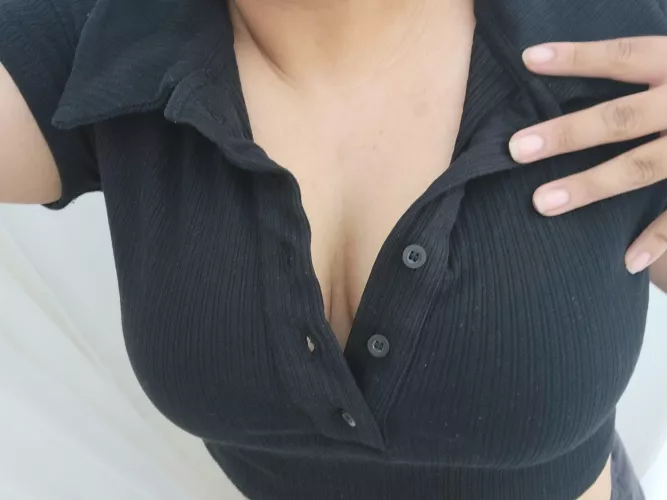 Would I catch you staring? 