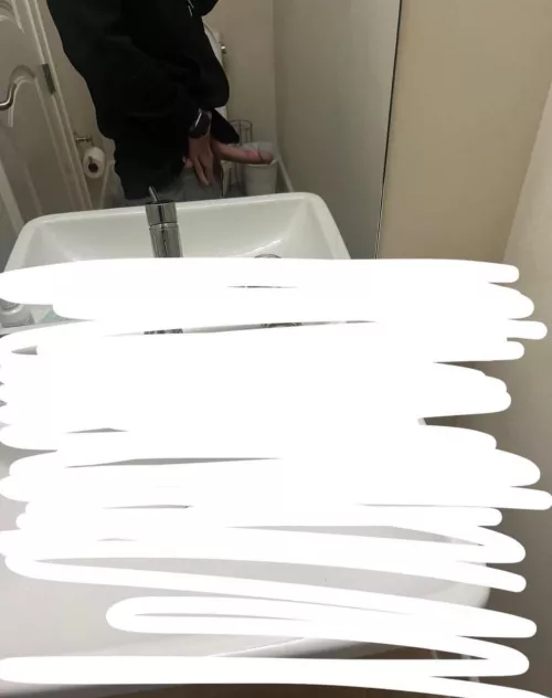 22 M4F fit n hung lookin for a bbw to have some fun w ;) west mi