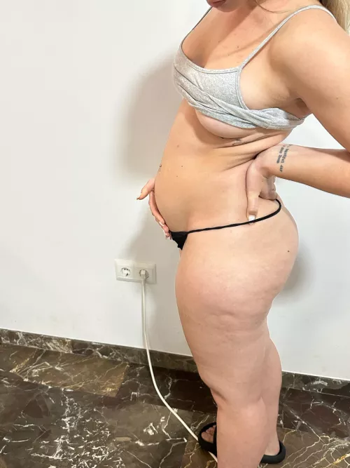 +25lbs gained Am I still fuckable for you?