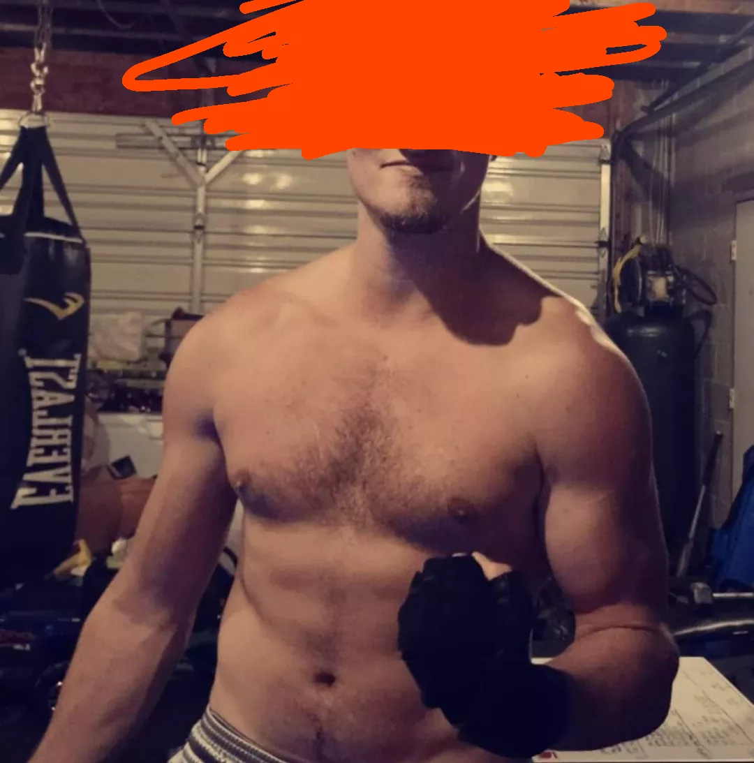 30(Bi M4MF/F) Looking to learn from experienced singles/couples