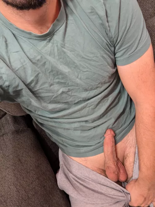 (32) Wife wasn't interested, do I have your attention?