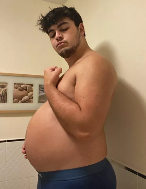 A relative asked if I was bulking just for Christmas… nah I’m bulking for life now 💪🐷