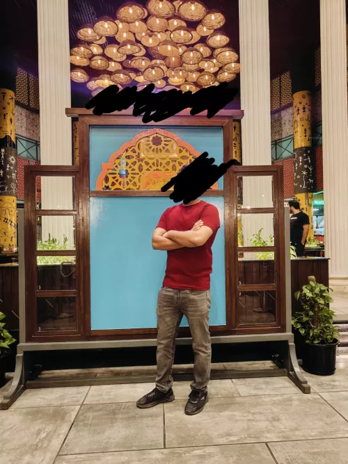 Can't get my hands on a milf, so ppl of reddit i turn to you for help XD