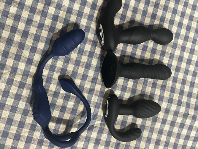 Come home after Halloween party，then start a new party again